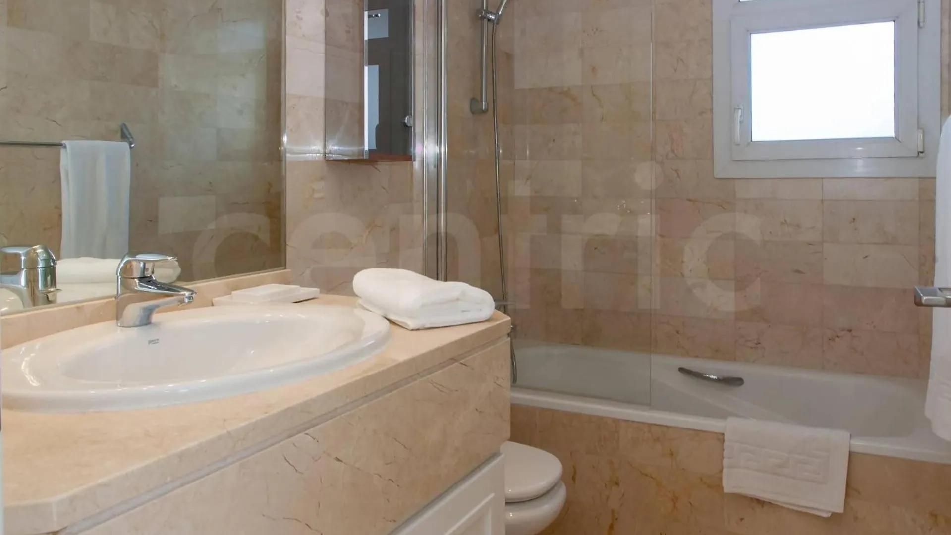 Duplex Junto Al Mar En Marbella Apartment 0*,