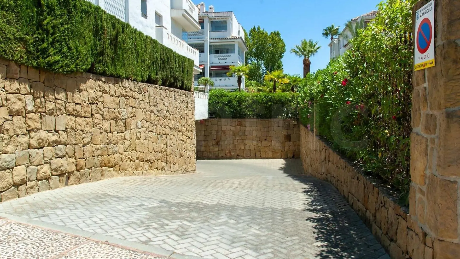 Duplex Junto Al Mar En Marbella Apartment 0*,